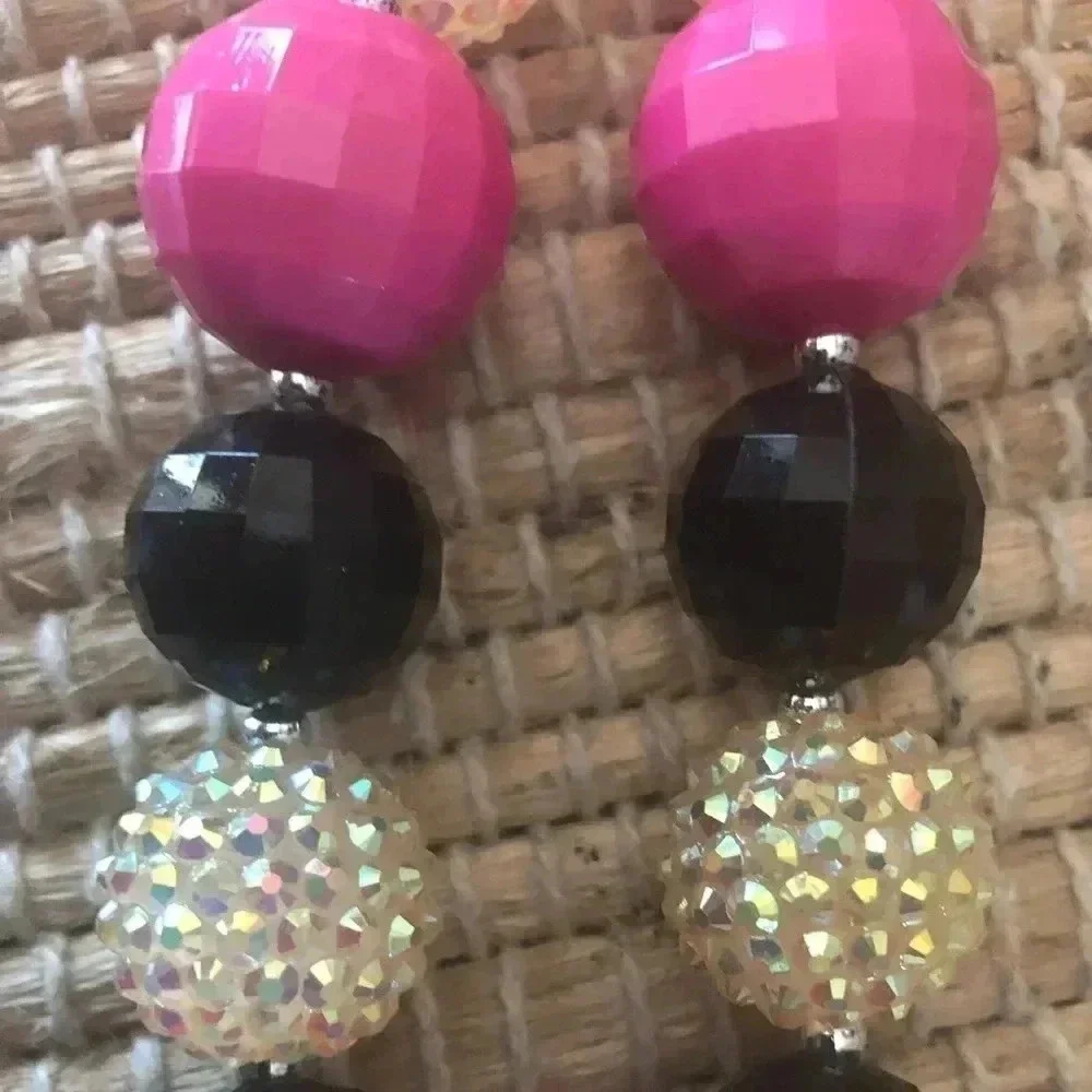 Girls Bubble Gum Bead Necklace with Minnie Mouse